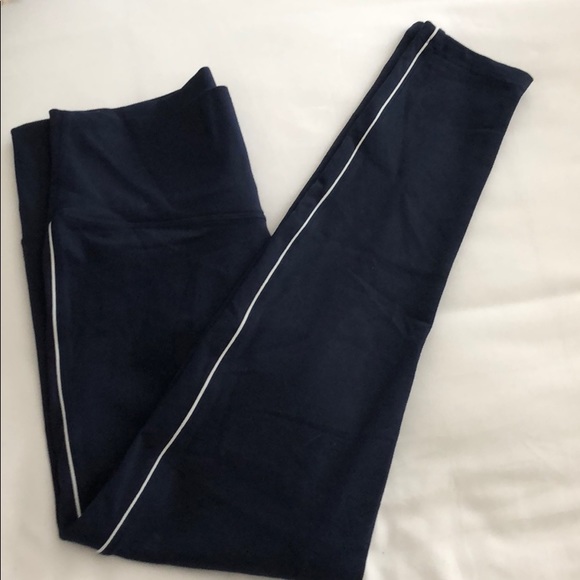 TNA Pants - Artzia TNA workout leggings